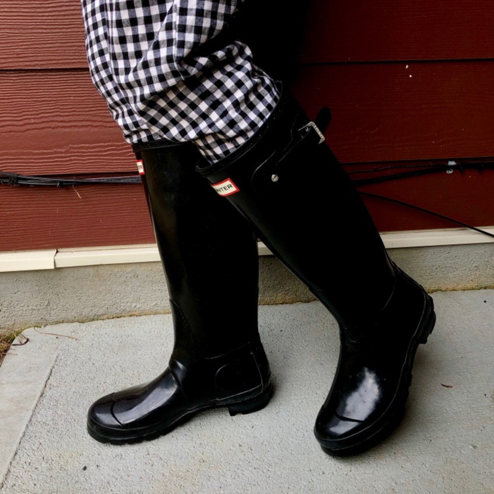 🦋 Tall Hunter Boots 🦋 - Picture 2 of 6